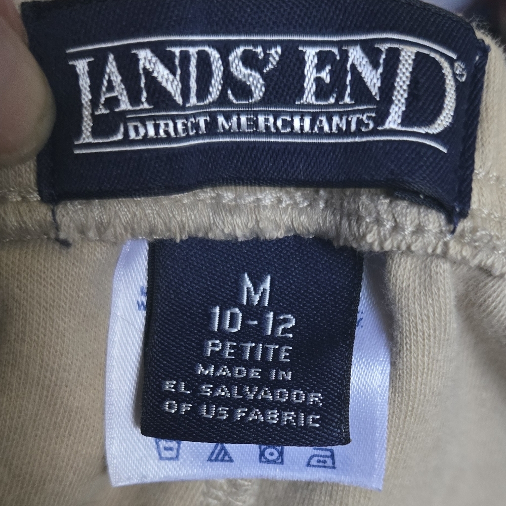Lands' End Women's Athletic Shorts in Beige SzM10-12 NEW No Tags - Picture 4 of 5